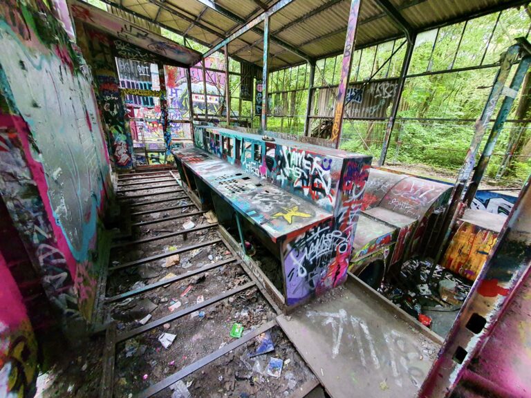 Große Lost Place Karte mit Adressen von verlassenen Orten