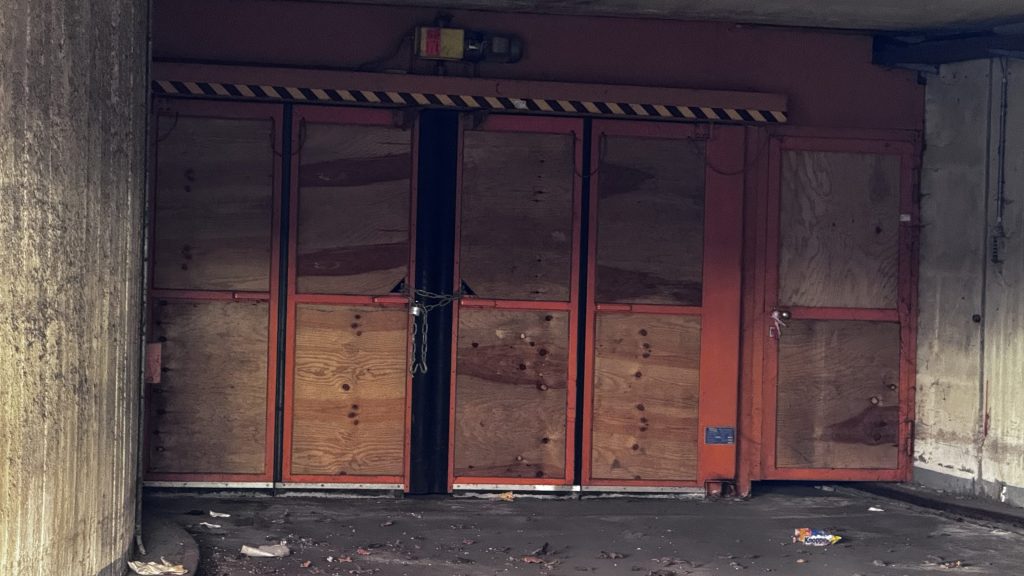 Offener Eingang in Dortmunder Tiefstollen